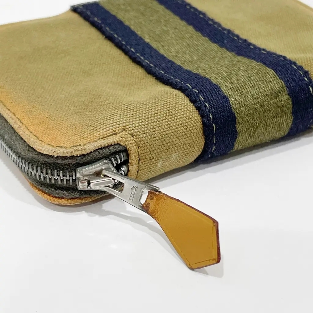 ๐ผ SALE ๐ผ HERMES MIXED-TONE COMPACT WALLET - Picture 3 of 5